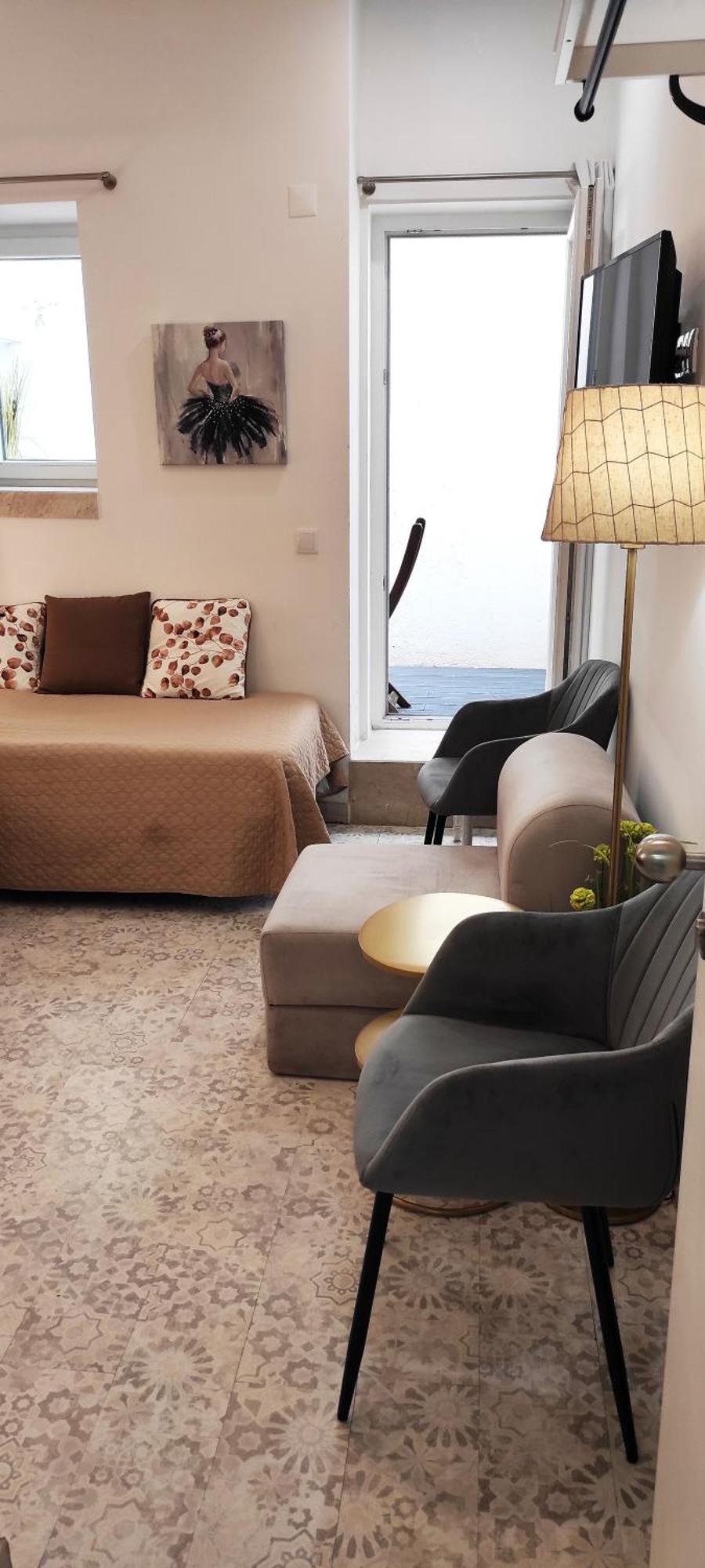 Suites Amalia Guesthouse Near Rossio Square Лиссабон Экстерьер фото