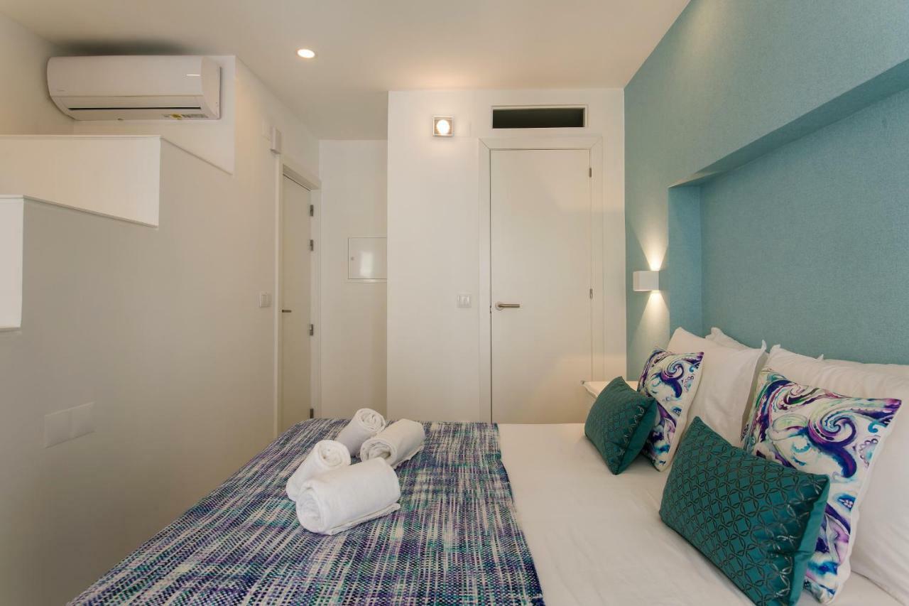 Suites Amalia Guesthouse Near Rossio Square Лиссабон Экстерьер фото